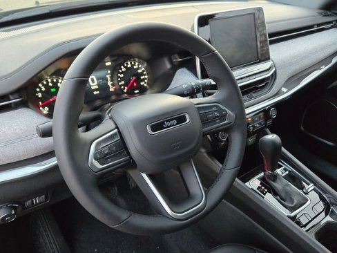 New 2025 Jeep Compass Sport image 26