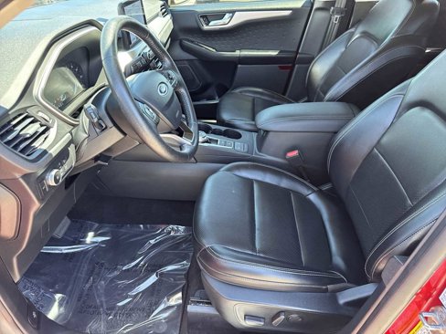 Used 2020 Ford Escape SEL image 10