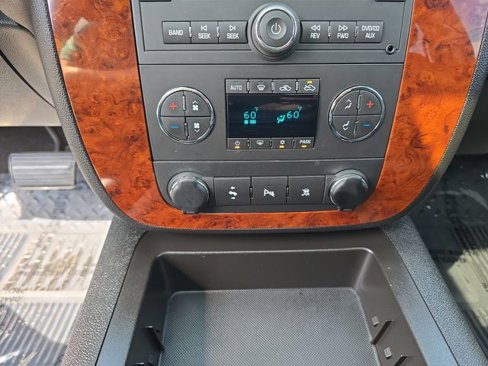 Used 2011 Chevrolet Silverado 3500 LTZ image 15