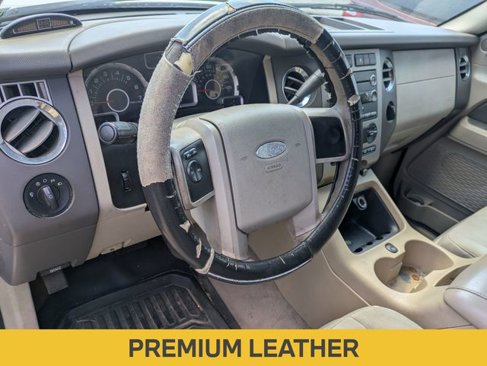 Used 2008 Ford Expedition XLT image 10