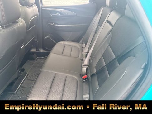 Used 2022 Chevrolet TrailBlazer RS w/ Sun and Liftgate Package image 17