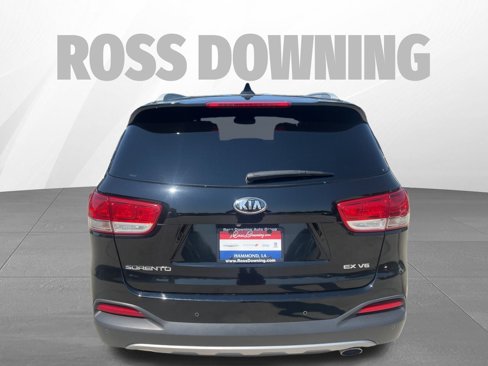 Used 2018 Kia Sorento EX image 5