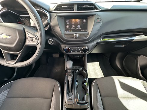 Used 2022 Chevrolet TrailBlazer LT w/ Driver Confidence Package image 21