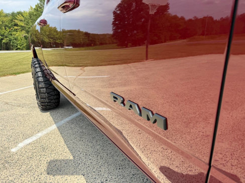 Used 2022 RAM 2500 Big Horn w/ Level C Equiment Group image 9