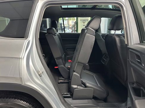 Used 2019 Volkswagen Atlas SE w/ Panoramic Sunroof Package image 43