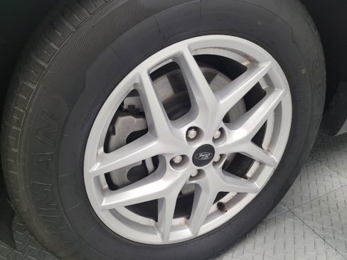 Used 2024 Ford Edge SEL image 31