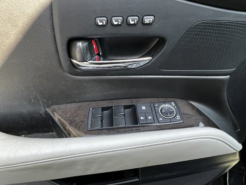 Used 2015 Lexus RX 450h FWD image 14