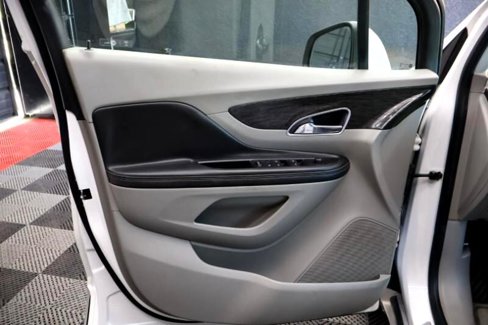 Used 2016 Buick Encore FWD image 14