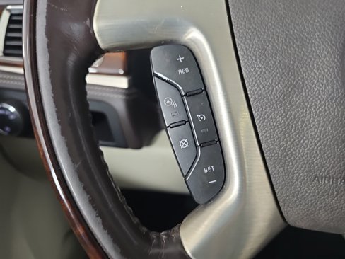 Used 2013 Cadillac Escalade Platinum image 16