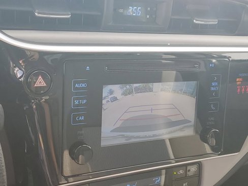 Used 2019 Toyota Corolla LE image 24