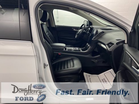 Used 2024 Ford Edge SEL image 36