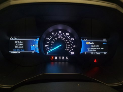 Used 2024 Ford Edge Titanium image 23