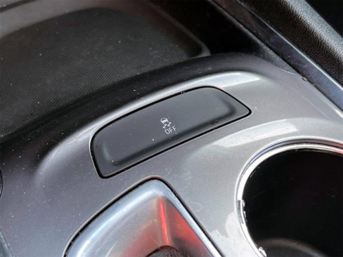 Used 2022 Chevrolet Malibu LT image 35