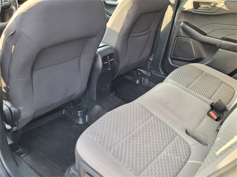 Used 2022 Ford Escape SE w/ Cold Weather Package image 18