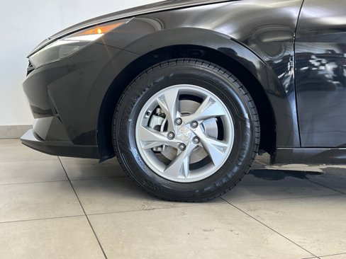 Used 2023 Hyundai Elantra SE image 10
