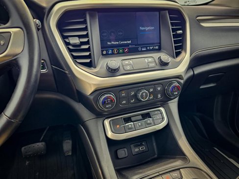 Used 2020 GMC Acadia SLT image 24