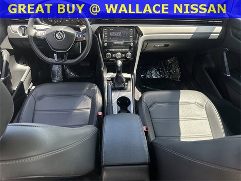 Used 2022 Volkswagen Passat 2.0T SE image 14