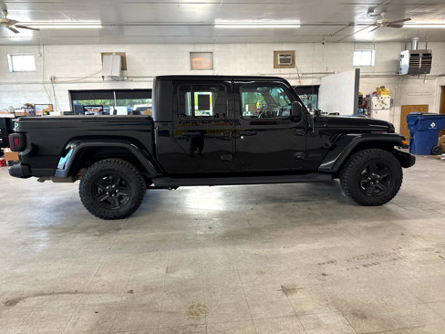 Used 2021 Jeep Gladiator Sport image 74