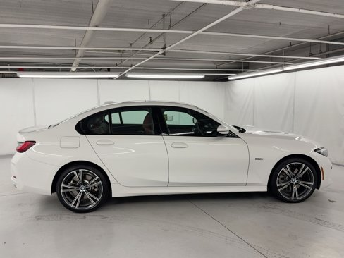 Used 2023 BMW 330e w/ Driving Assistance Package image 4