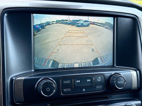 Used 2018 Chevrolet Silverado 1500 High Country image 14