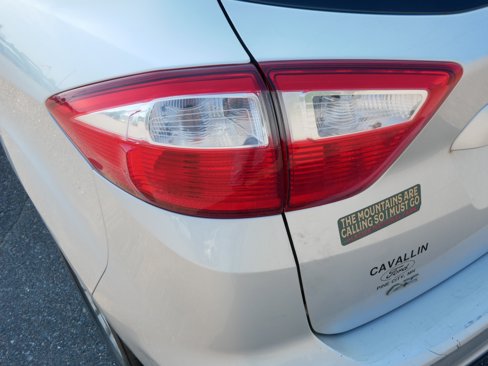 Used 2015 Ford C-MAX SE w/ Equipment Group 201A image 17
