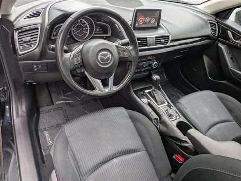 Used 2016 MAZDA MAZDA3 i Touring w/ Popular Equipment Package image 10