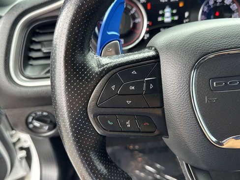 Used 2022 Dodge Challenger GT image 10