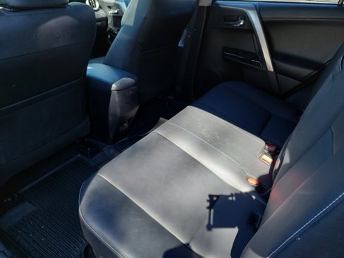 Used 2018 Toyota RAV4 Limited image 31