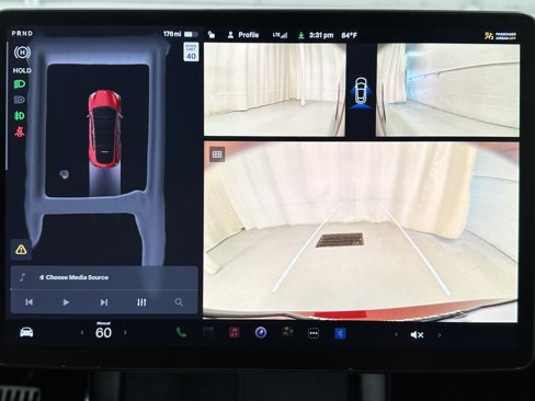 Used 2023 Tesla Model Y Long Range image 35