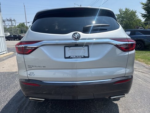 Used 2021 Buick Enclave Essence w/ Sound and Sites Package image 6