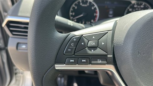 Used 2022 Nissan Altima 2.5 SV image 19