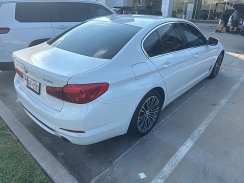Used 2019 BMW 530i w/ Convenience Package image 3