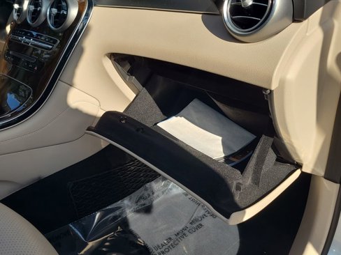 Used 2018 Mercedes-Benz GLC 300 image 19
