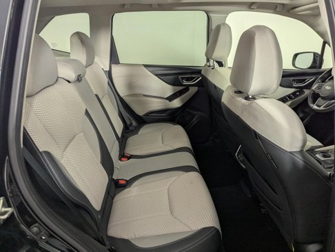 Used 2019 Subaru Forester Premium image 19
