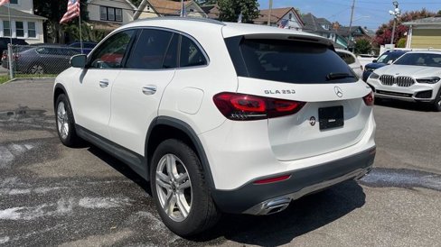 Used 2023 Mercedes-Benz GLA 250 4MATIC image 8
