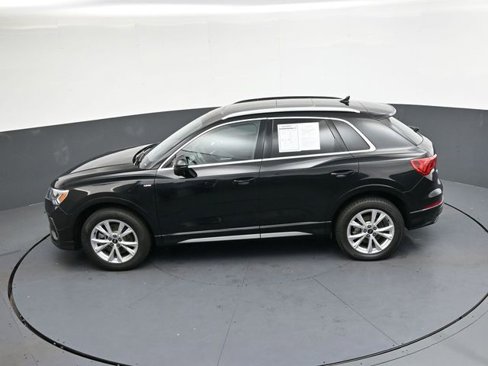 Used 2023 Audi Q3 2.0T Premium image 24