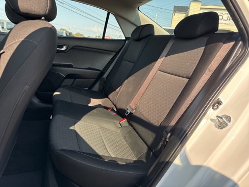 Used 2019 Kia Rio S image 19