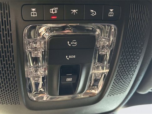 Used 2023 Mercedes-Benz GLB 250 4MATIC image 33