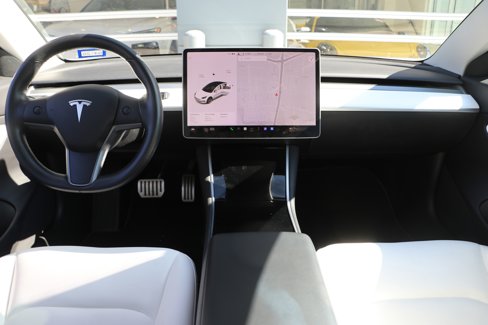 Used 2019 Tesla Model 3 Long Range image 28