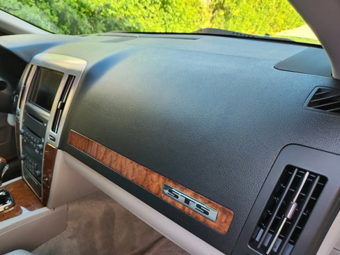 Used 2011 Cadillac STS image 23