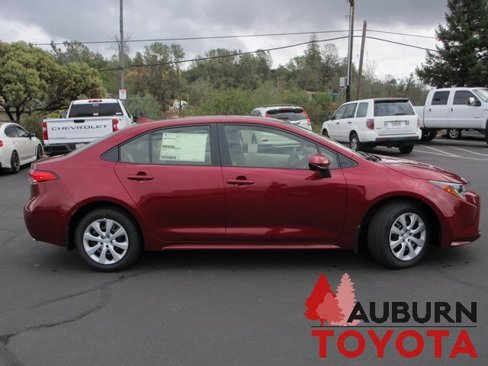 New 2026 Toyota Corolla LE image 2