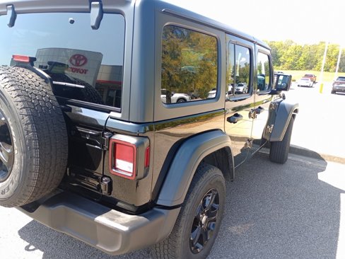 Used 2018 Jeep Wrangler Unlimited Sport S image 5