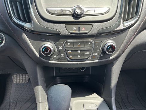 Used 2023 Chevrolet Equinox RS w/ LPO, Floor Liner Package image 17