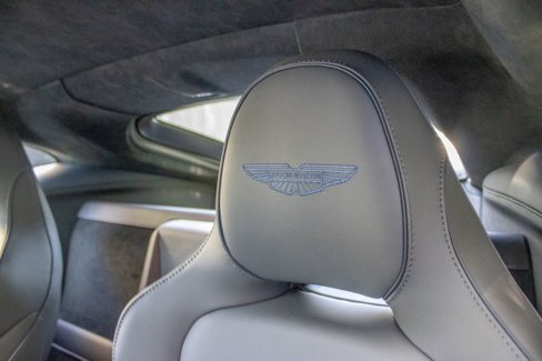 New 2025 Aston Martin V8 Vantage Coupe image 5