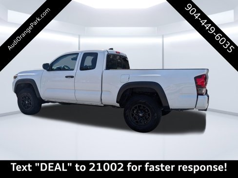 Used 2022 Toyota Tacoma SR w/ SX Package image 5
