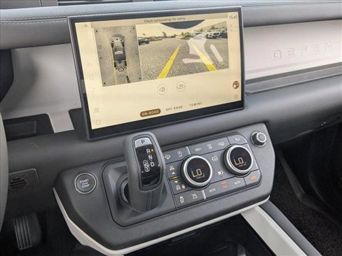 New 2025 Land Rover Defender 110 S image 13