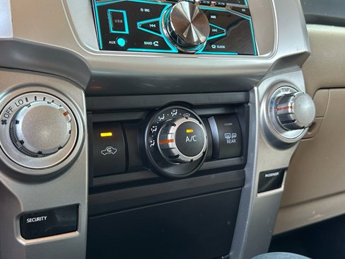 Used 2010 Toyota 4Runner SR5 image 20