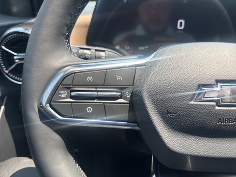 New 2026 Chevrolet Equinox ACTIV w/ Convenience Package III image 32