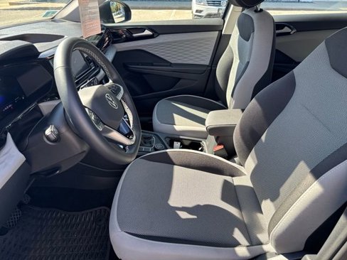 Certified 2024 Volkswagen Taos S image 11