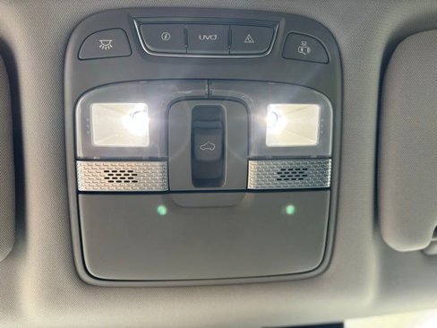 Used 2020 Kia Telluride S image 17